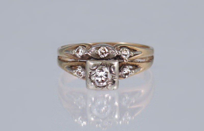 14k GOLD & DIAMOND BRIDAL RING SET: