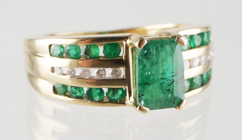14K GOLD EMERALD DIAMOND
