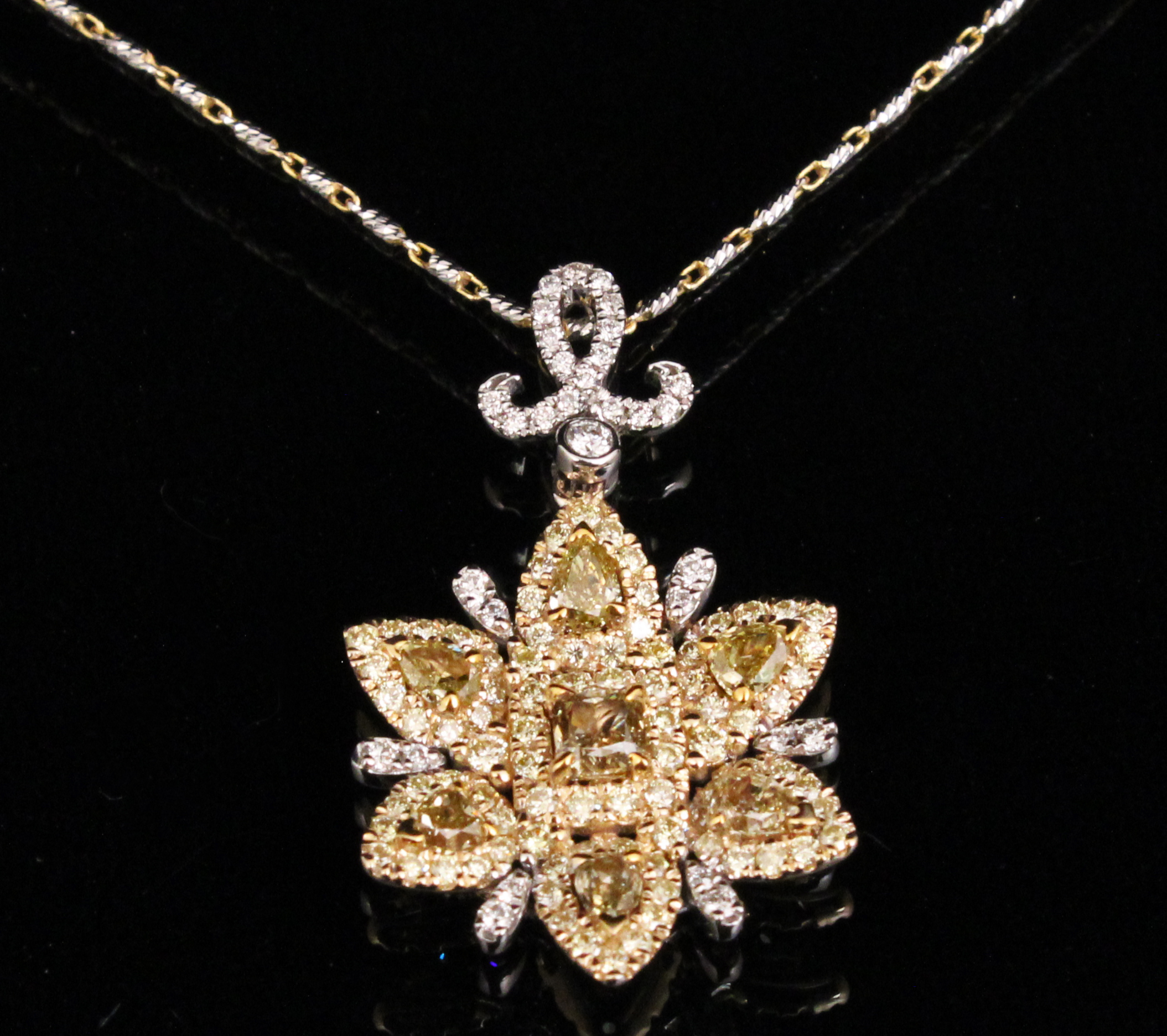 14K GOLD FANCY COLOR DIAMOND