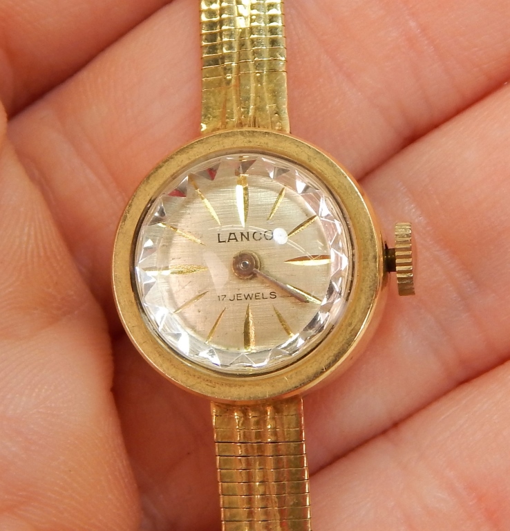 14K GOLD LANCO 17 JEWEL LADY'S