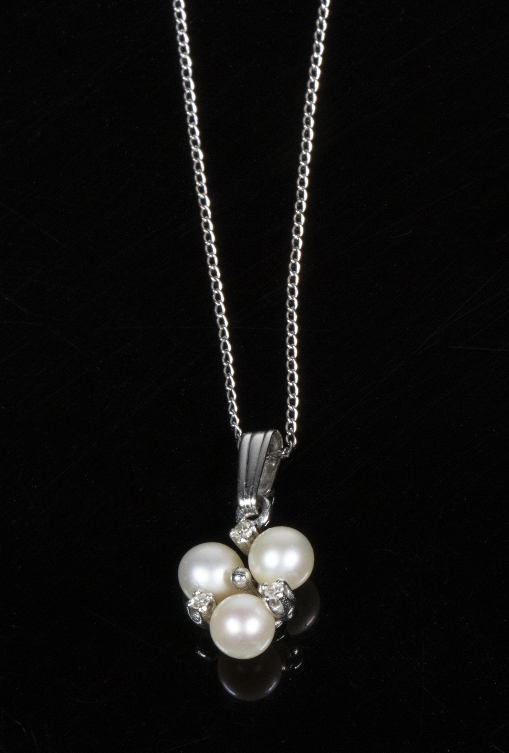 14K GOLD NECKLACE WITH PEARL &