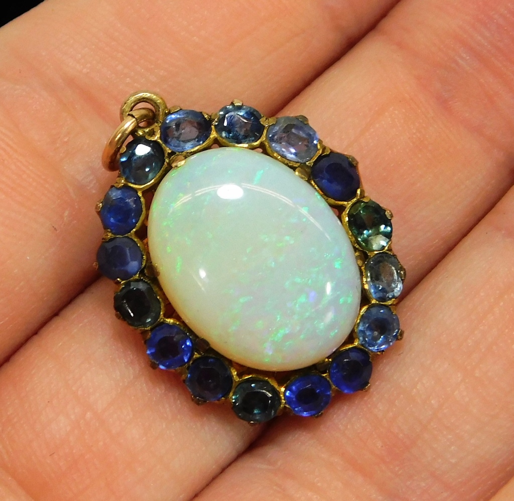 14K GOLD OPAL AND SAPPHIRE