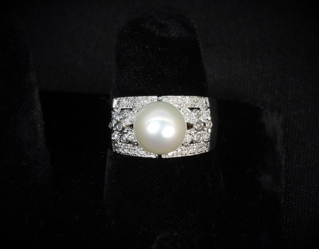 14K GOLD PEARL & DIAMOND ESTATE