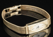14K GOLD WITTNAUER WOMAN&#039;