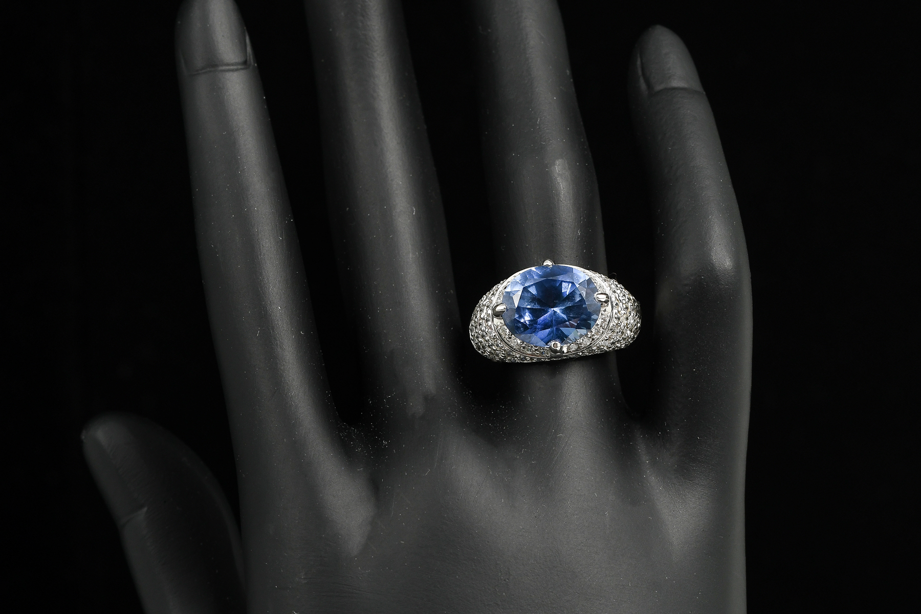 14K IOLITE & SAPPHIRE RING: 14K