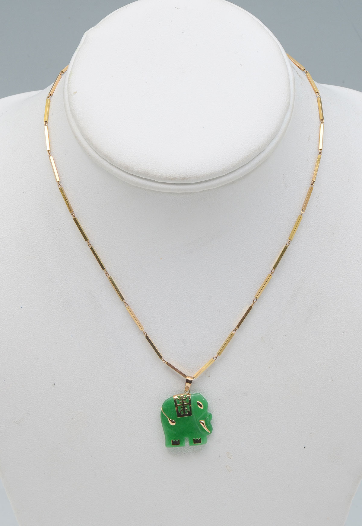 14K & JADE GOOD FORTUNE ELEPHANT ON
