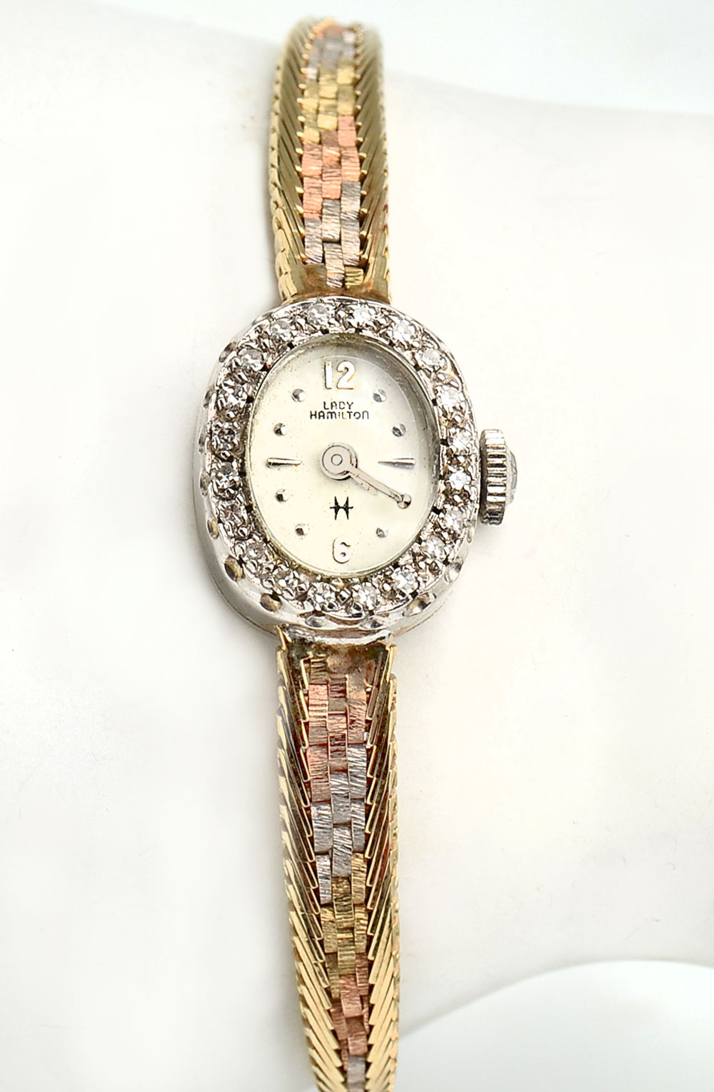 14K LADY HAMILTON WRISTWATCH: 14K