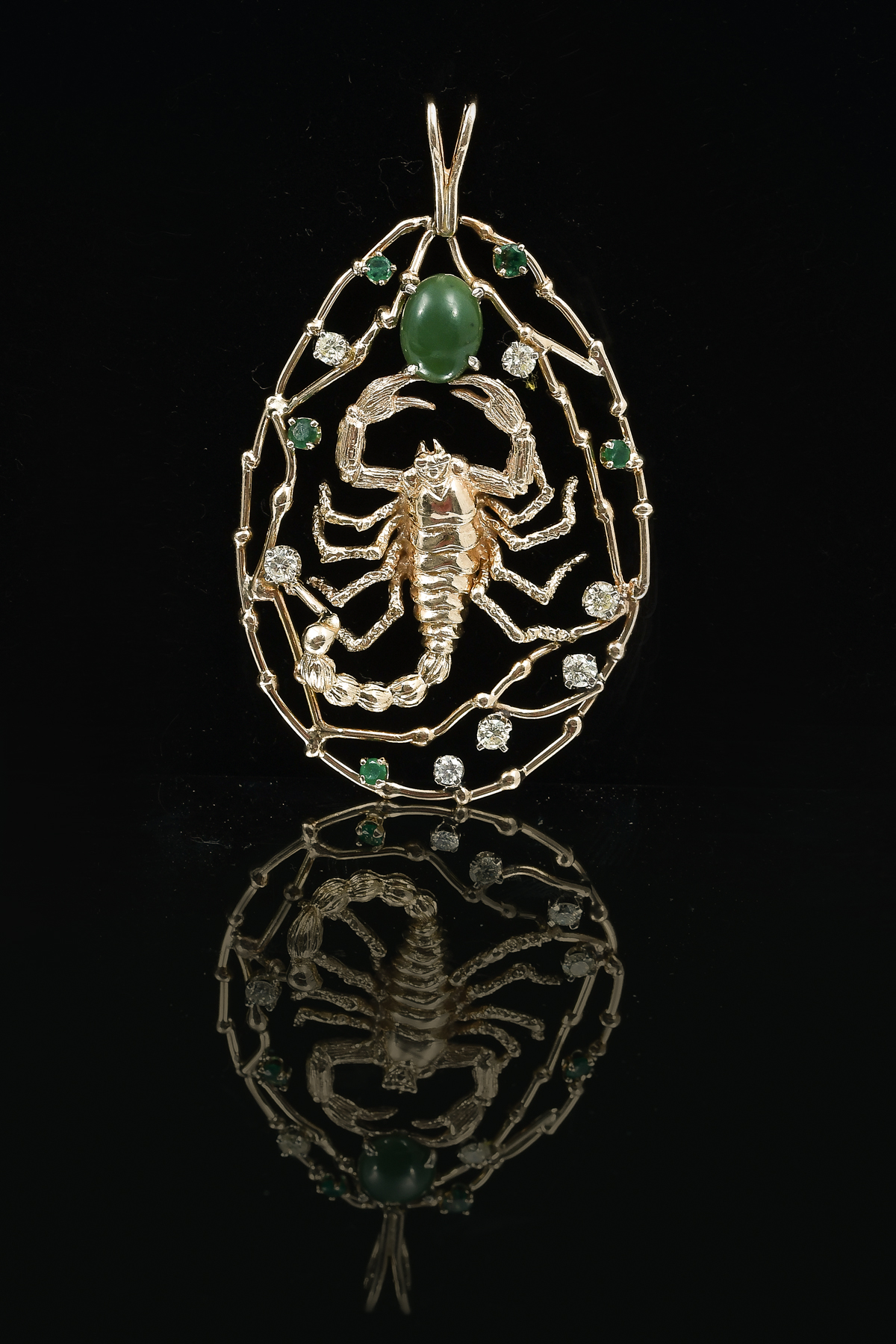 14K LARGE DIAMOND/EMERALD