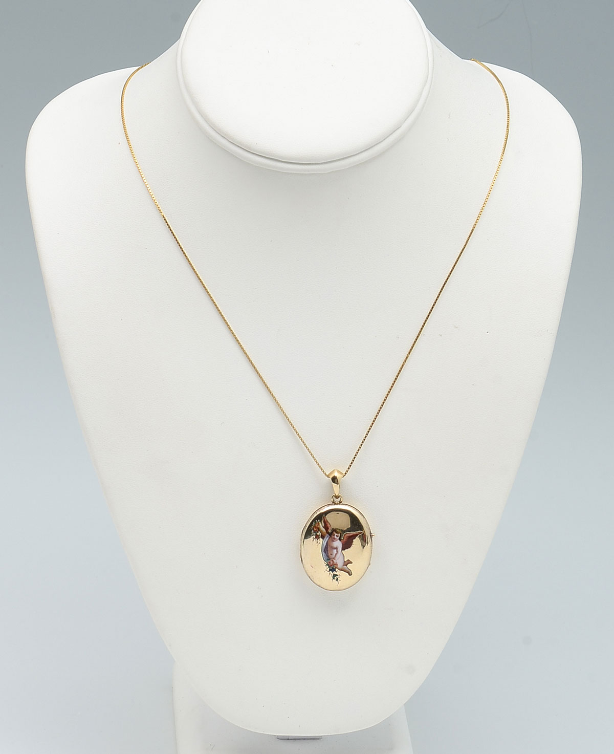 14K LOCKET/CHAIN WITH ENAMELED