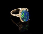 14K OPAL TRIPLET RING: 14K yel