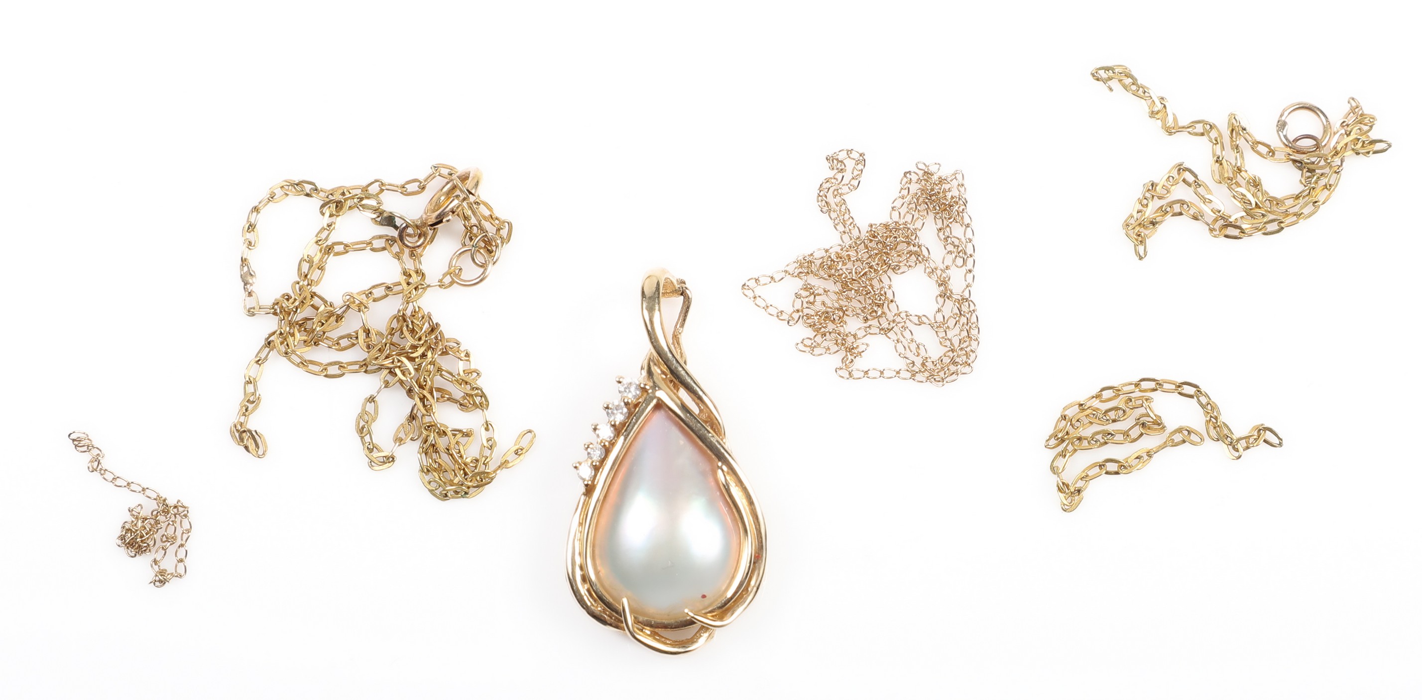 14K Pearl pendant, teardrop form