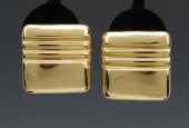 14K SQUARE PUFFED EARRINGS: 14