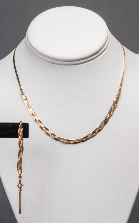 14K TRI-GOLD HERRINGBONE NECKLACE &
