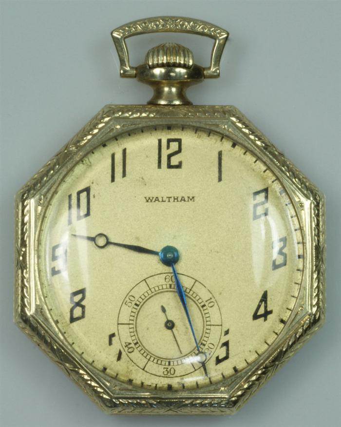 14K WG OF octagonal Waltham man's