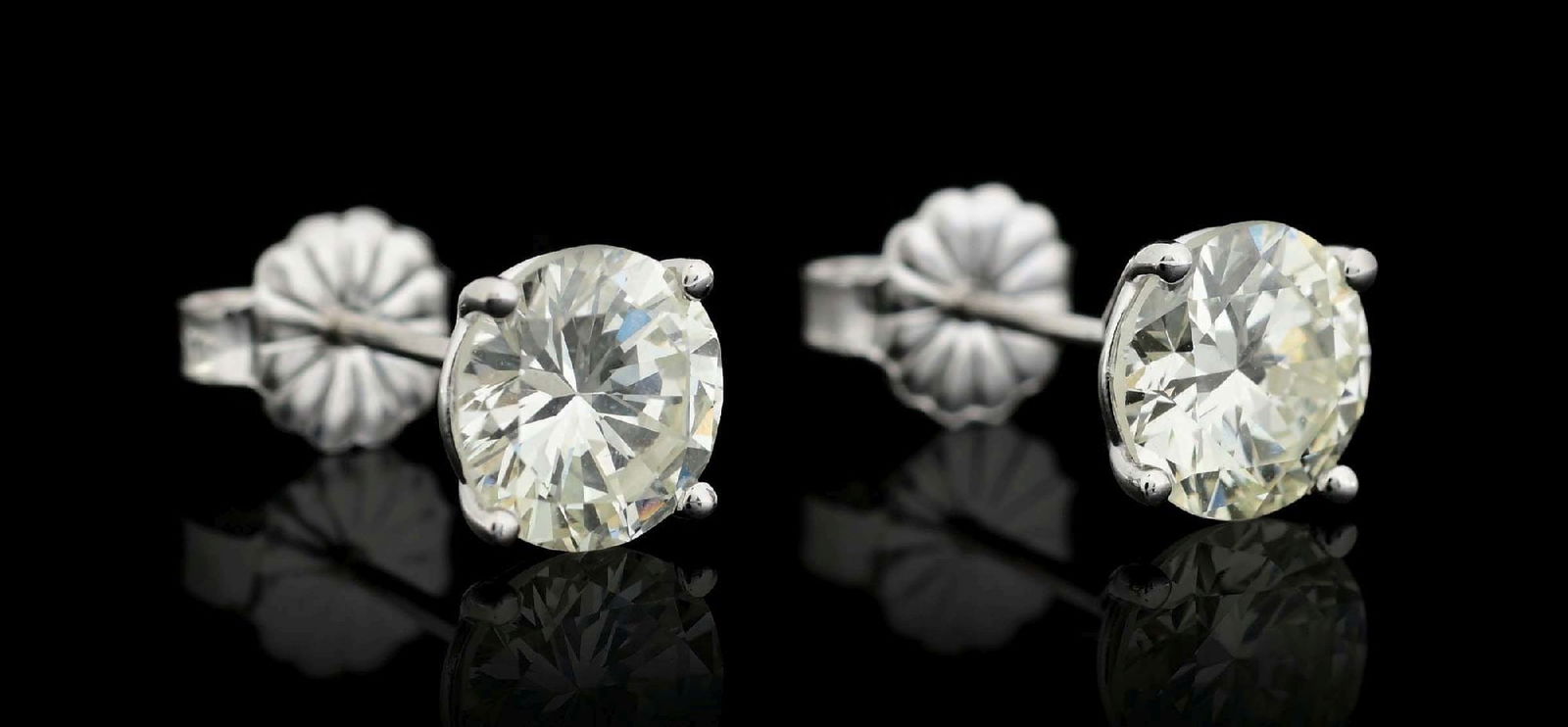 14K WHITE GOLD 2.17CT TW DIAMOND