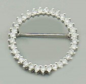 14K WHITE GOLD AND DIAMOND CIR