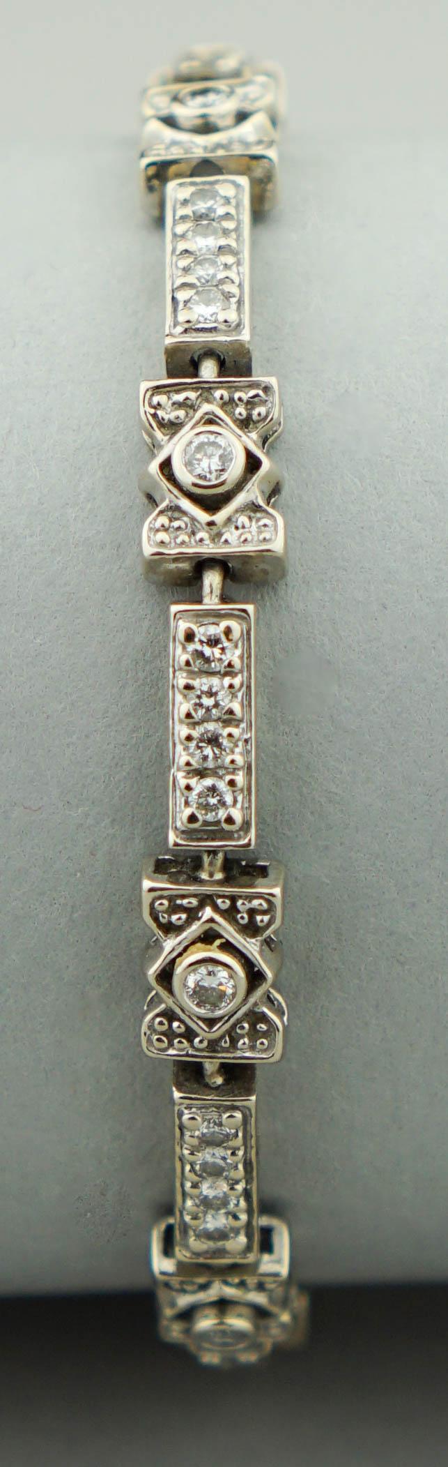 14K WHITE GOLD AND DIAMOND LINK