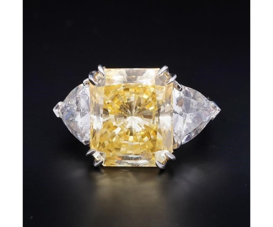 14k white gold DES ladies costume