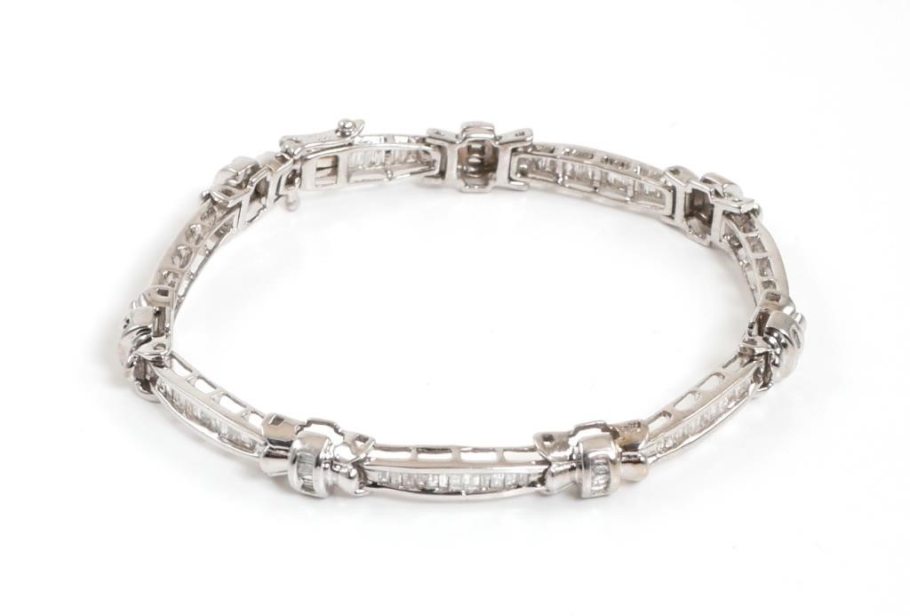 14K WHITE GOLD DIAMOND