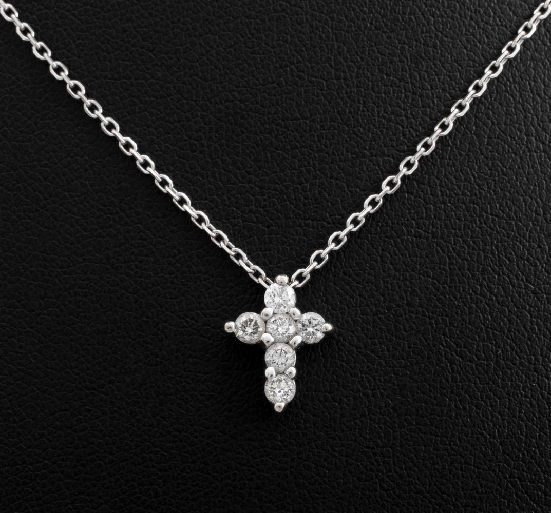 14K WHITE GOLD DIAMOND CROSS
