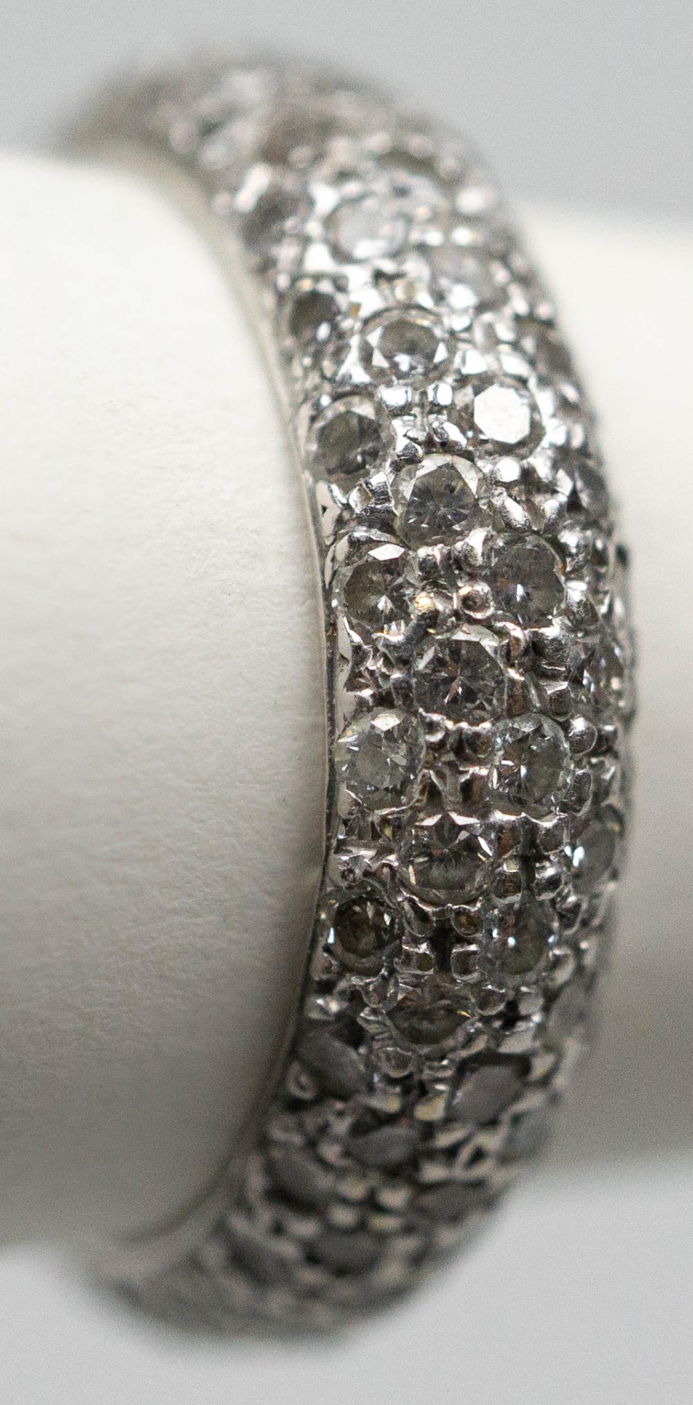 14K WHITE GOLD DIAMOND PAVE RING14K