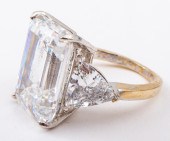 14K WHITE GOLD EMERALD-CUT CUB
