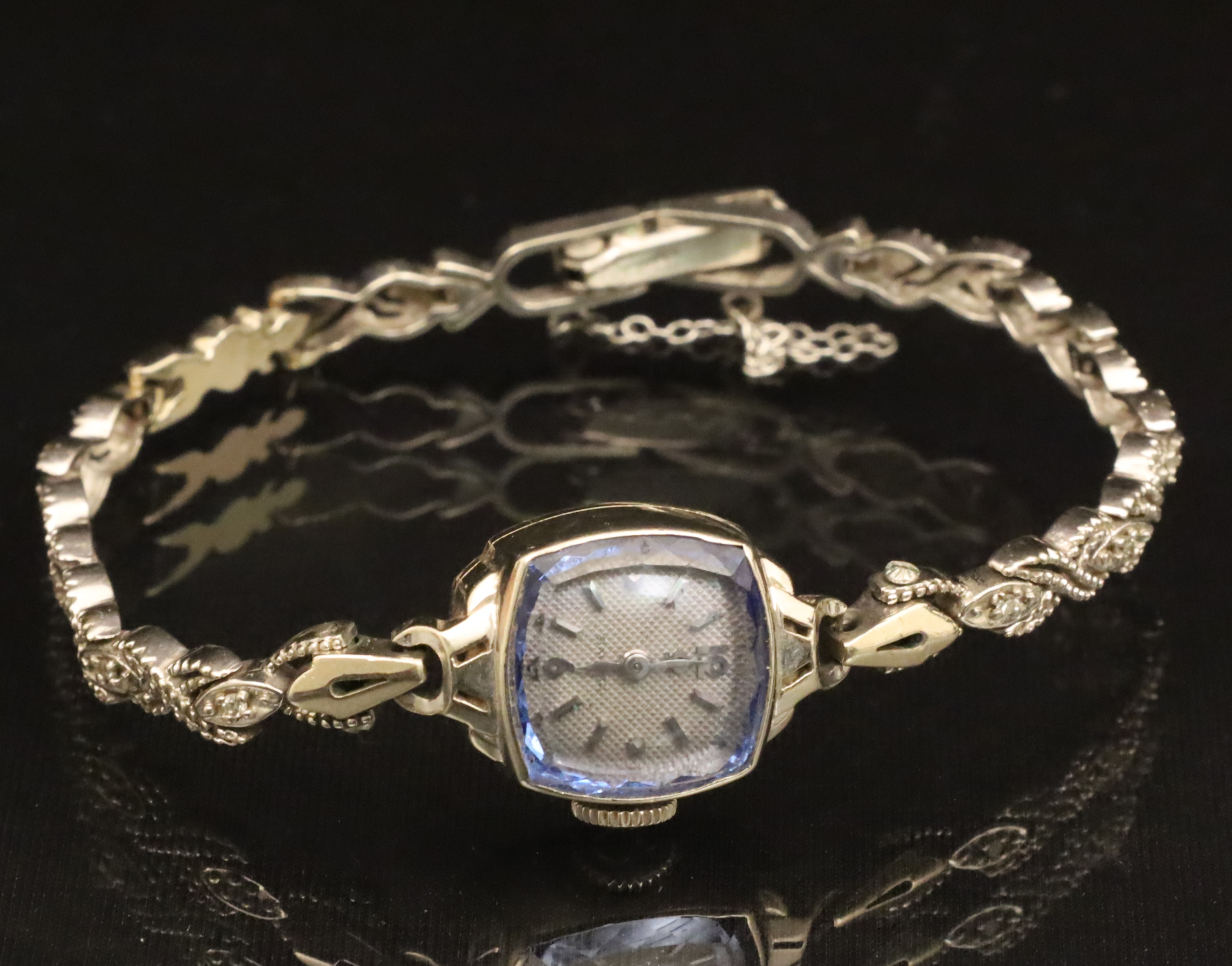 14K WHITE GOLD LADIES OMEGA WATCH