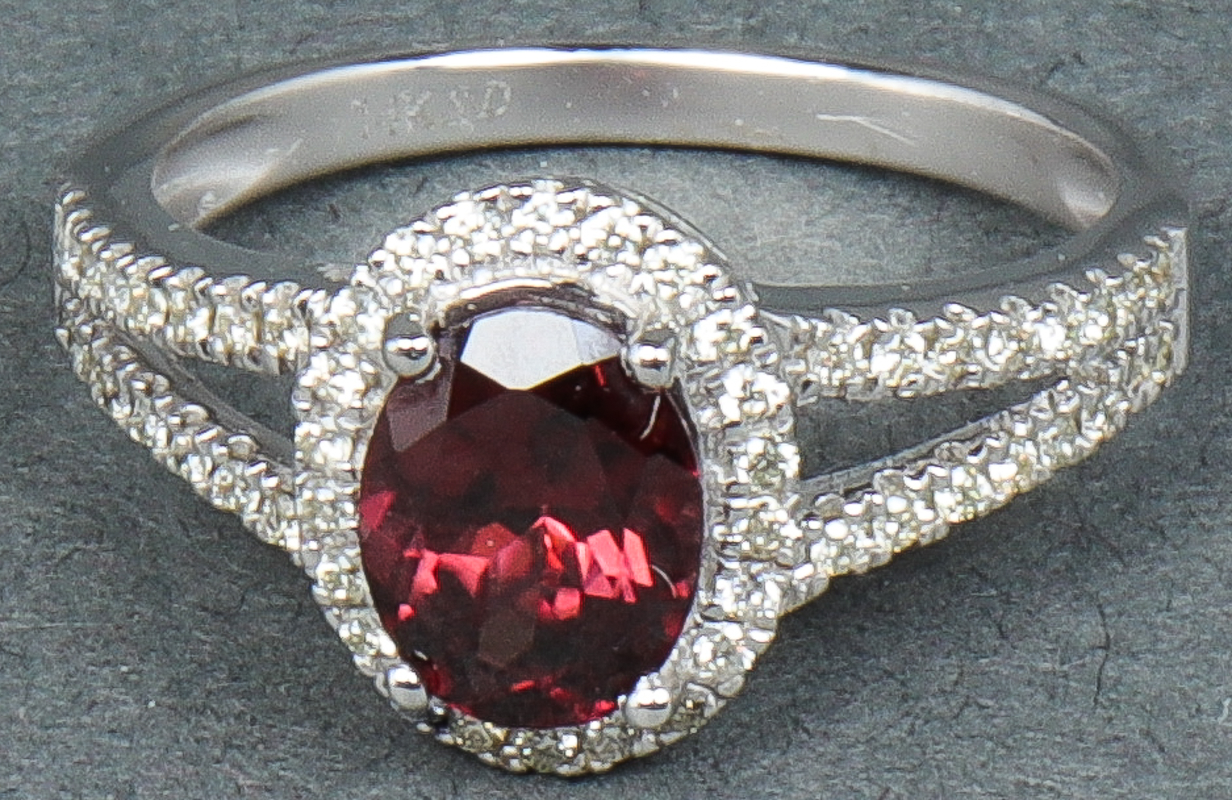 14K WHITE GOLD RED ZIRCON & DIAMOND