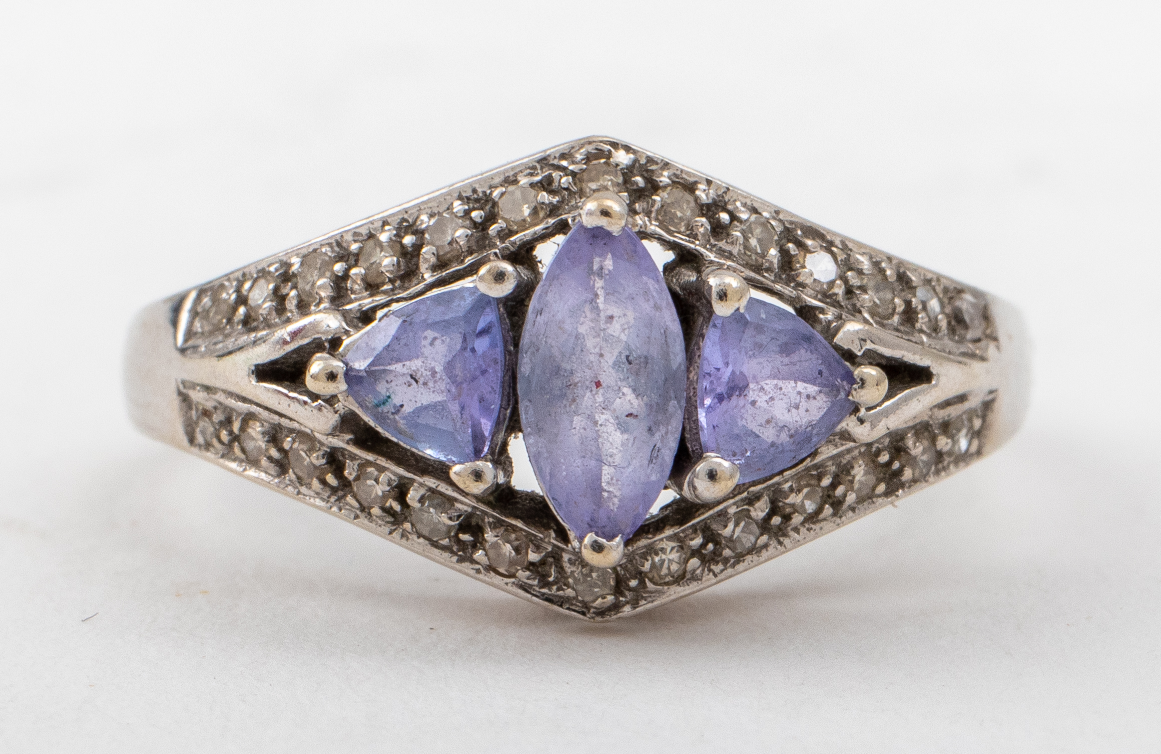 14K WHITE GOLD TANZANITE &
