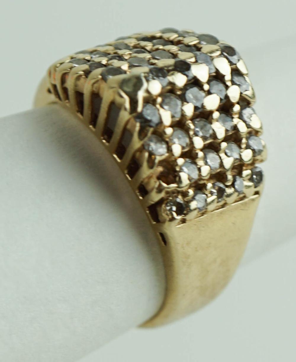 14K YELLOW GOLD AND DIAMOND RING14K