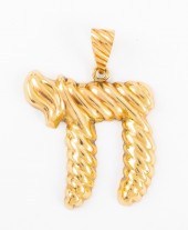 14K YELLOW GOLD CHAI PENDANT 1