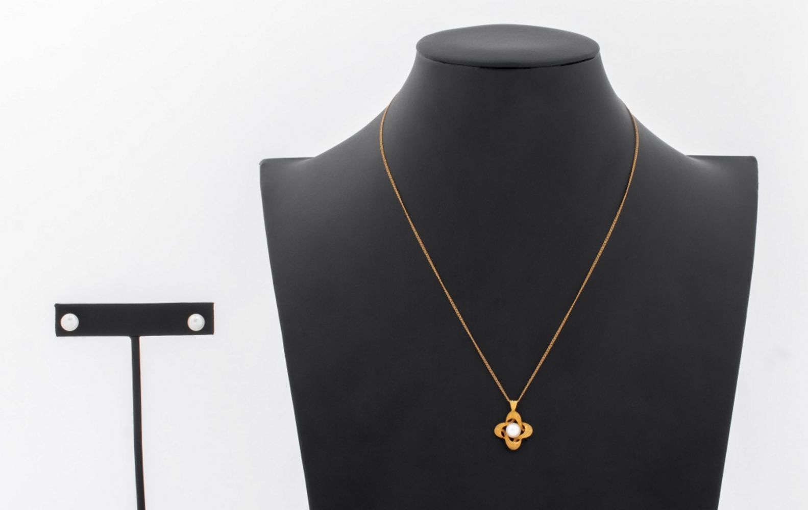 14K YELLOW GOLD CULTURED PEARL