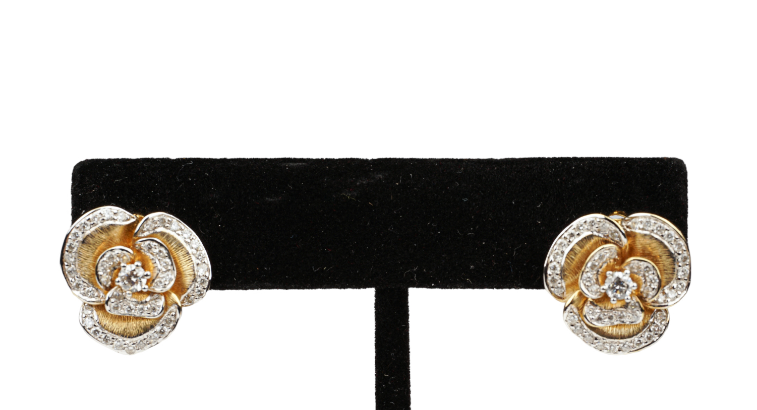 14K Yellow gold diamond pansy