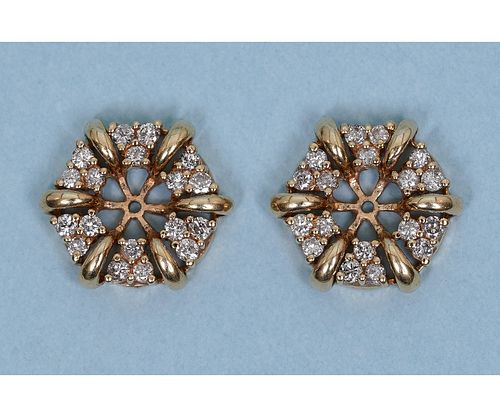14K YELLOW GOLD EARRING