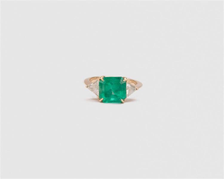 14K YELLOW GOLD, EMERALD, AND