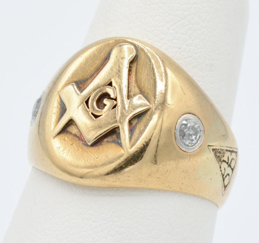 14K YELLOW GOLD MASONIC SIGNET RING