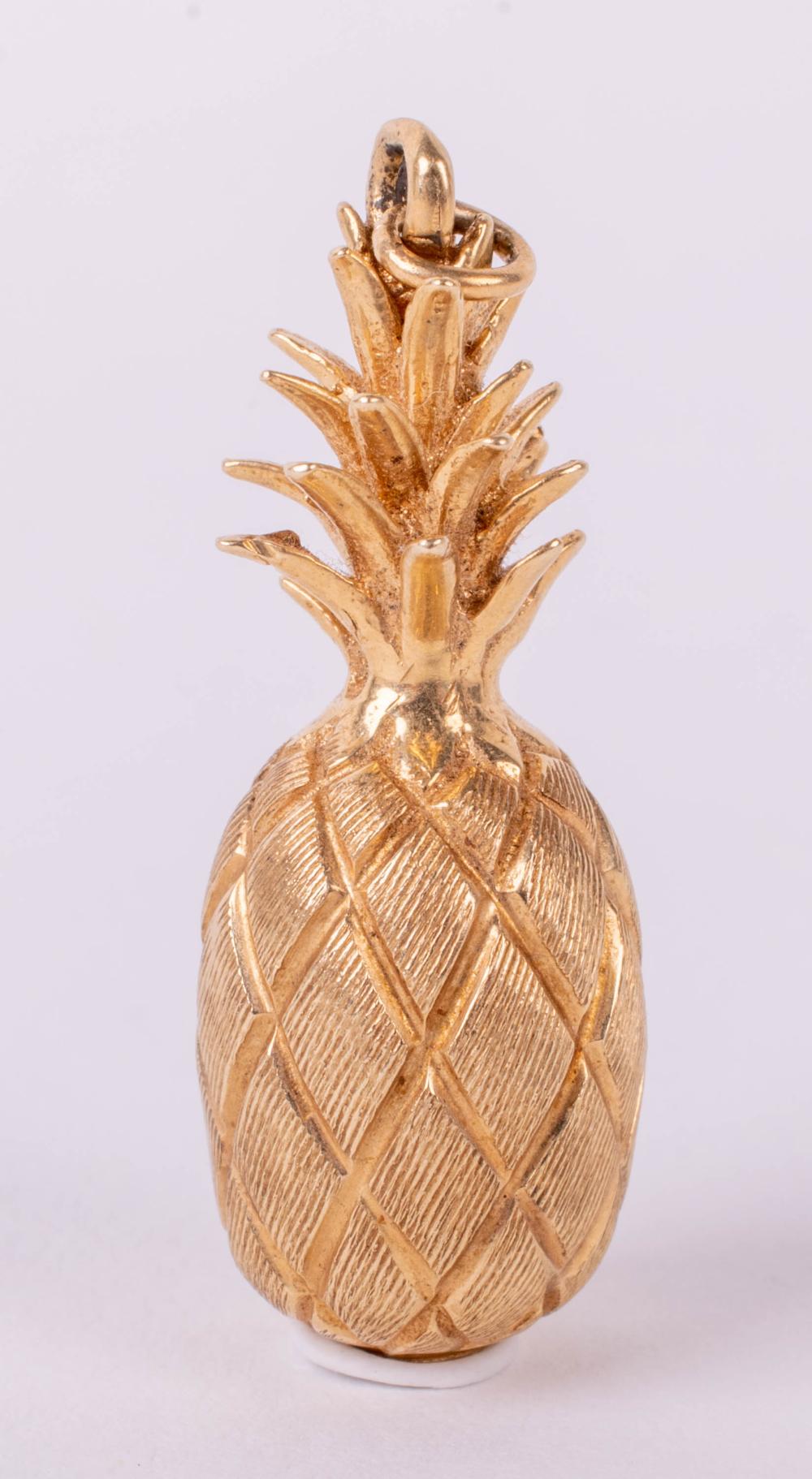 14K YELLOW GOLD PINEAPPLE