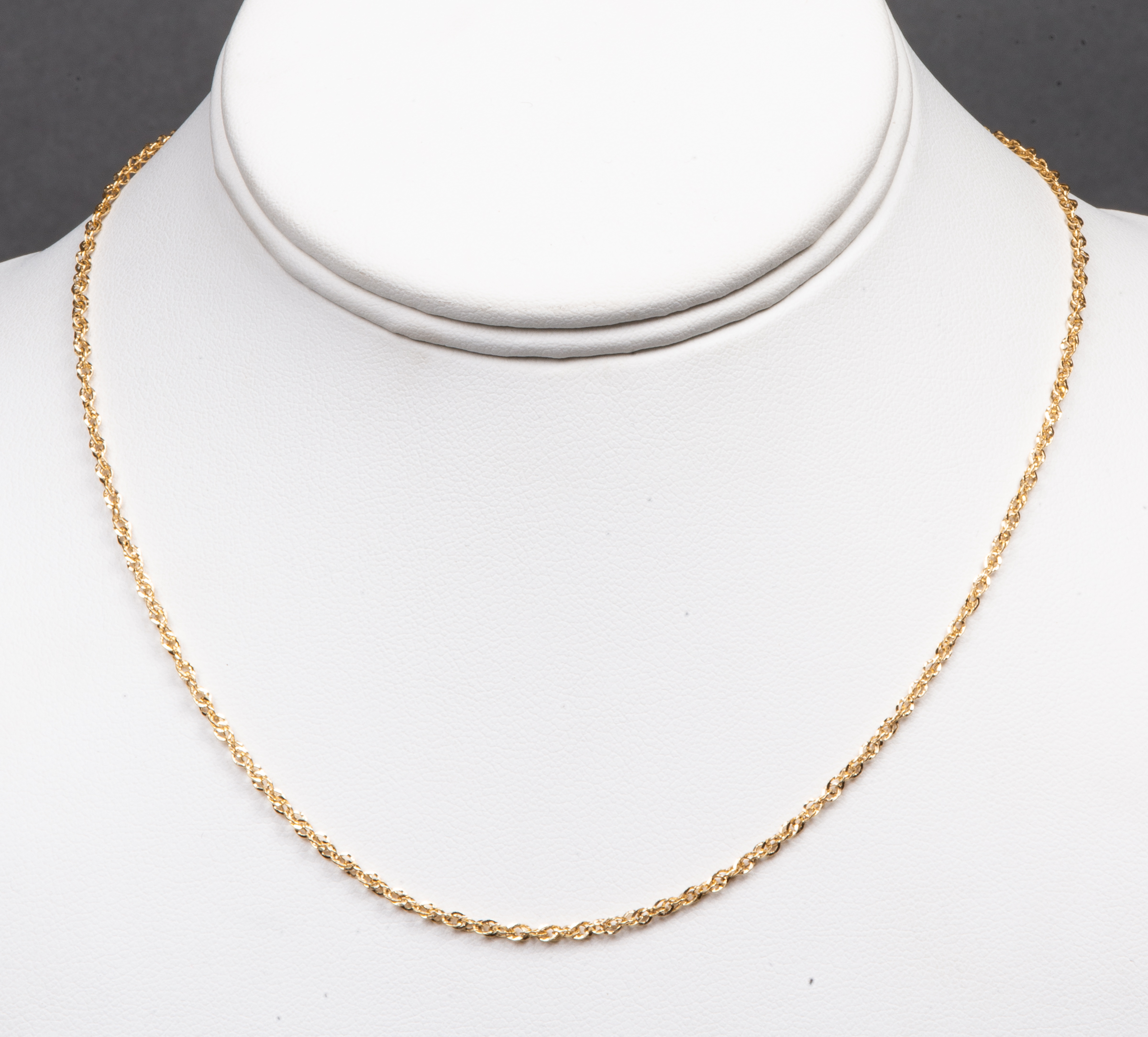 14K YELLOW GOLD SINGAPORE CHAIN