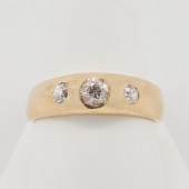 14K YELLOW GOLD & THREE DIAMON