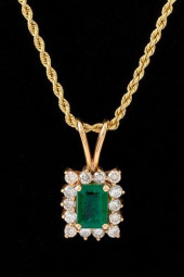 14K ZAMBIAN EMERALD DIAMOND PE
