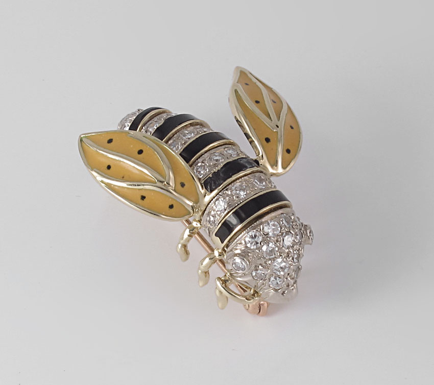 14KT DIAMOND AND ENAMEL FIGURAL BEE