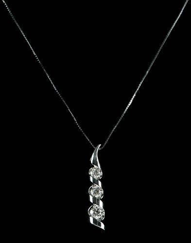 14KT. DIAMOND NECKLACEpendant,
