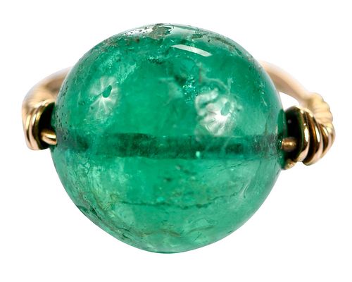 14KT. EMERALD RINGone round emerald