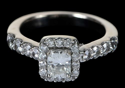 14KT. PRINCESS HALO DIAMOND