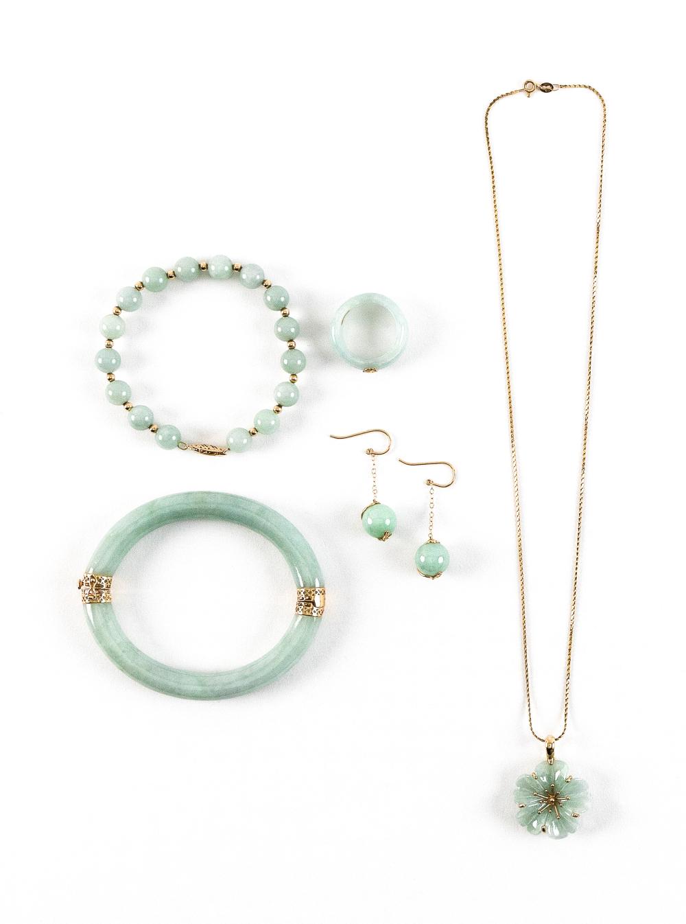 14KT YELLOW GOLD AND JADE CHINESE