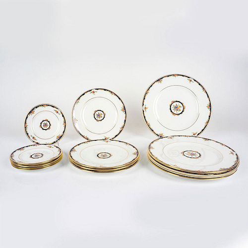 14PC WEDGWOOD BONE CHINA DINNERWARE