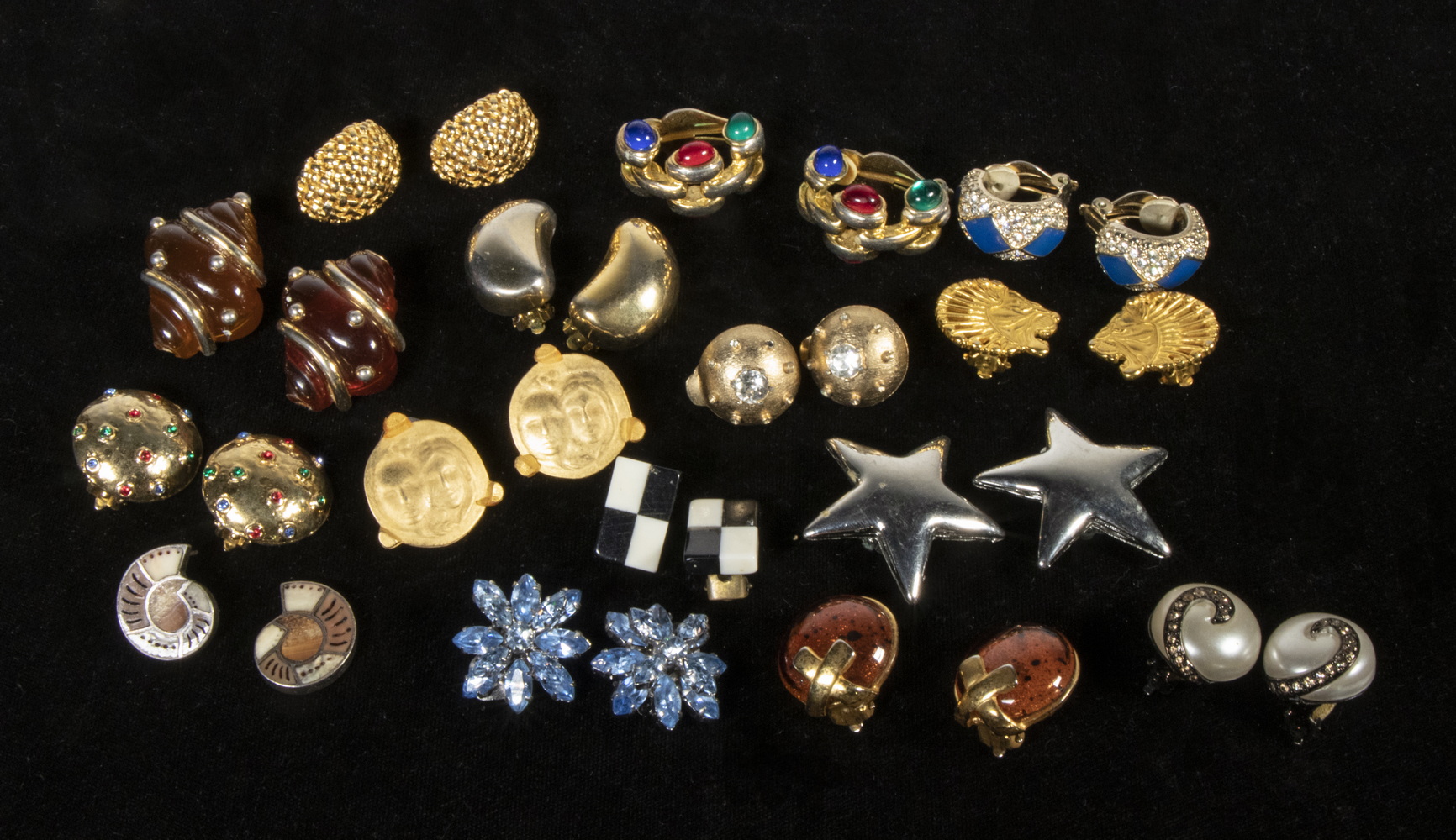 (15 PRS) EARRINGS Lot of Assorted