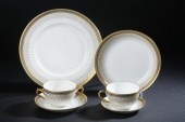 154-PIECE LIMOGES PORCELAIN DI