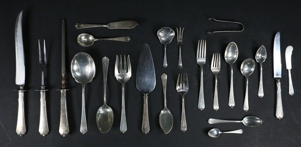 156 PIECES WATSON LOTUS PATTERN