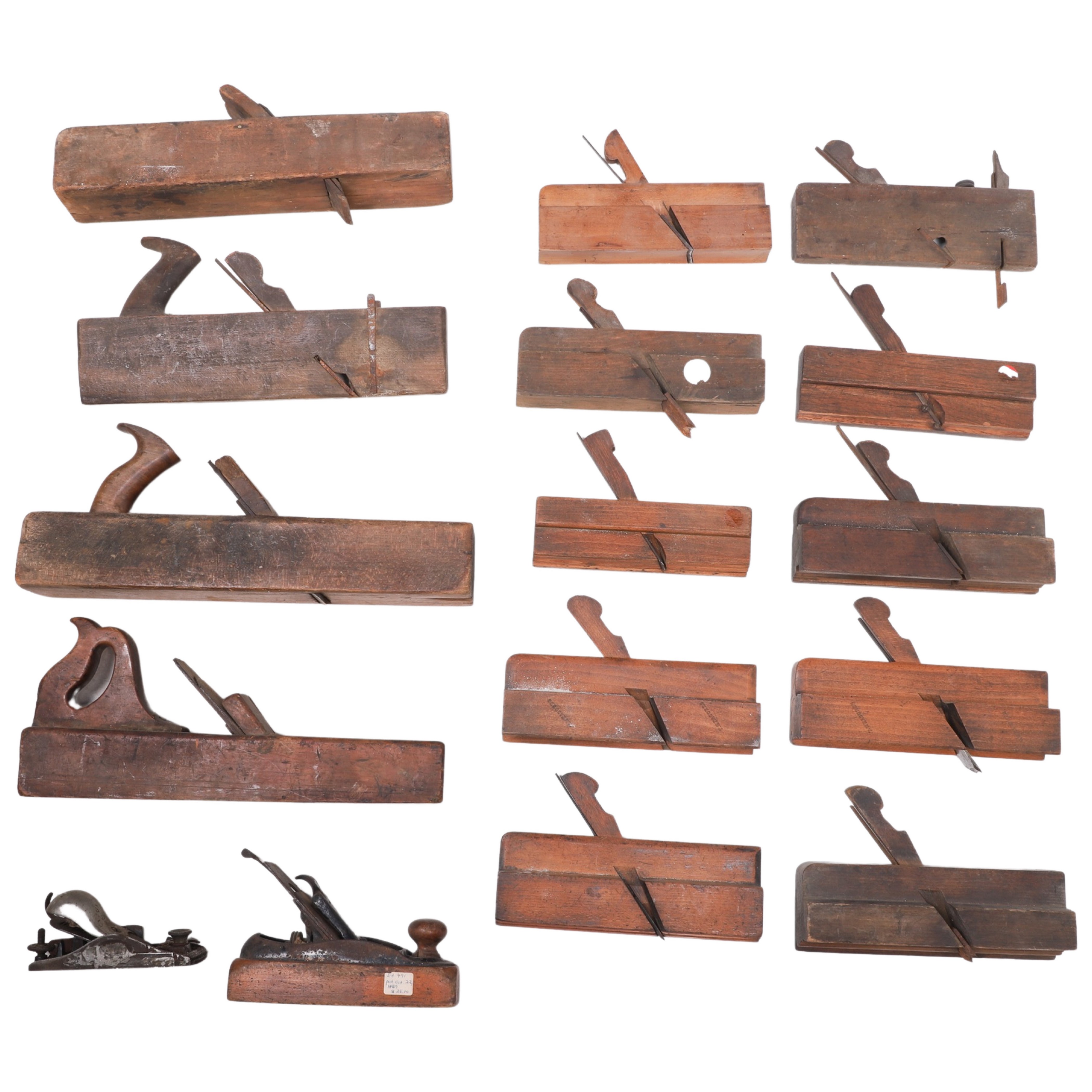(16) Antique wood hand planes